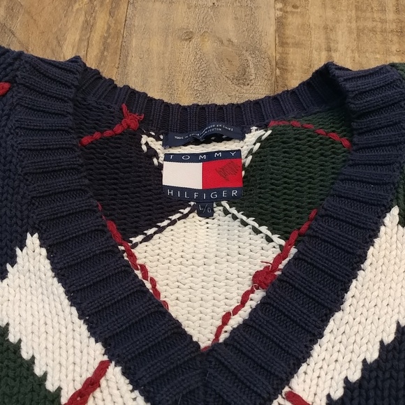 Tommy Hilfiger Heavyweight Argyle Knitted Sweater - Picture 8 of 8